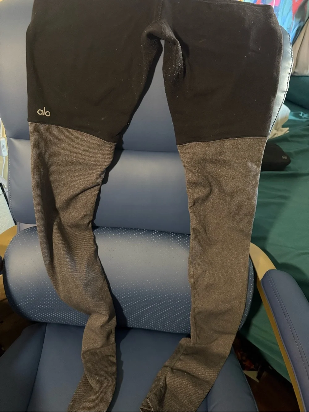 Alo Yoga Goddess Leggings